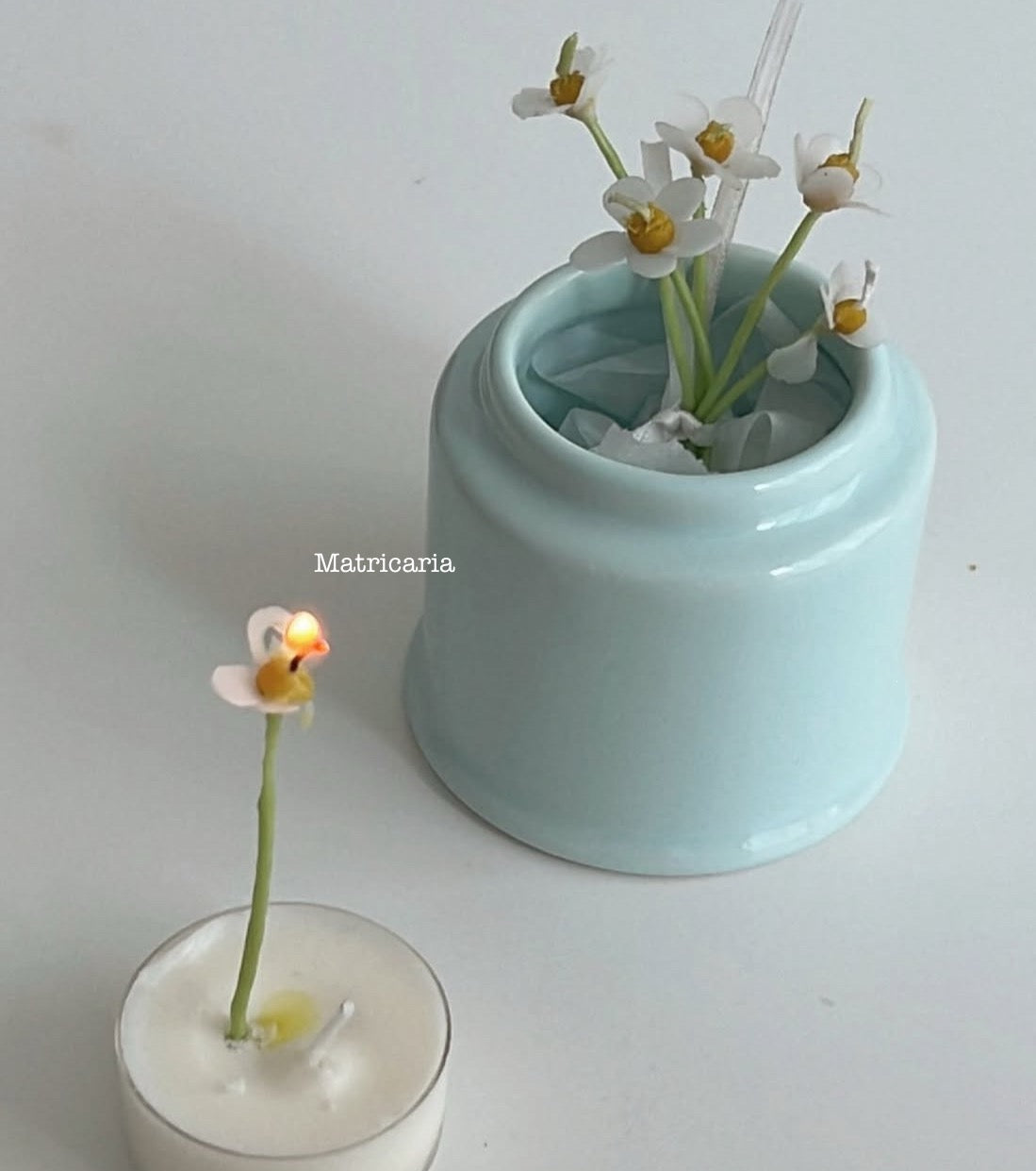 CNDLNYC | Real Flower Candle - Perfect Mother’s Day Gift for Her